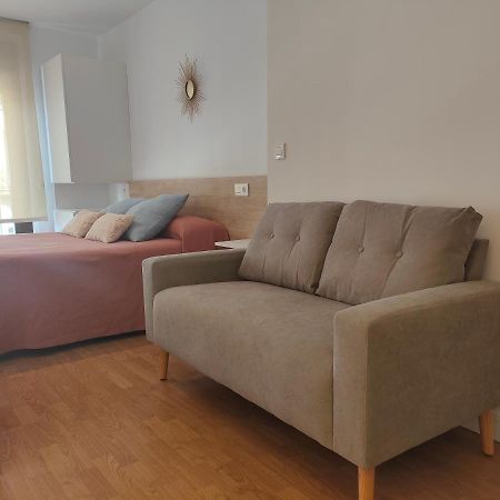 Apartamentos Turisticos Torres De Santiago Úbeda Extérieur photo