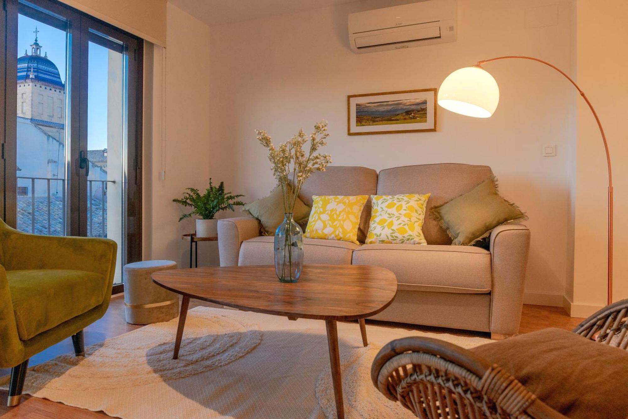 Apartamentos Turisticos Torres De Santiago Úbeda Extérieur photo